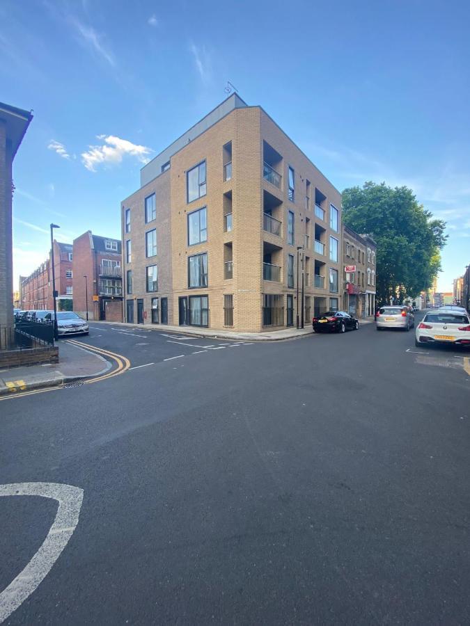Central London, Jaccuzzi,Newbuild, 2 Bedrooms Two Baths エクステリア 写真