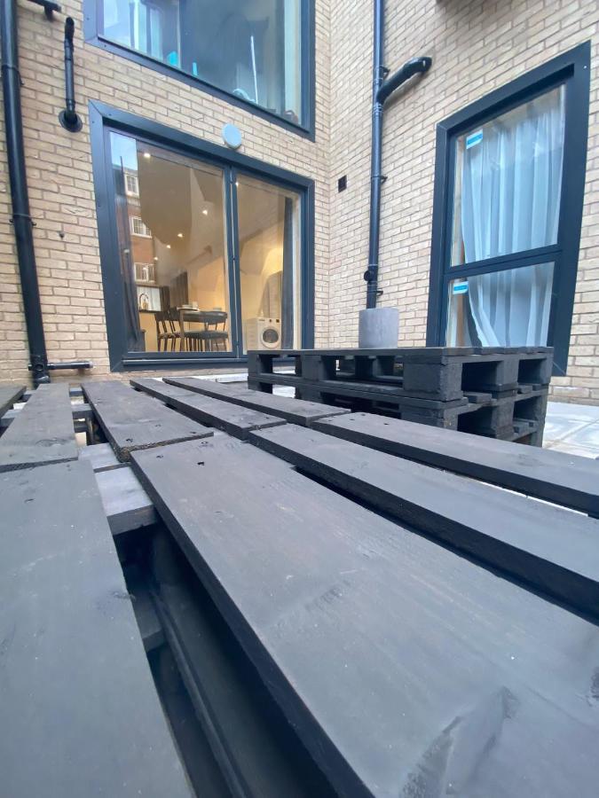 Central London, Jaccuzzi,Newbuild, 2 Bedrooms Two Baths エクステリア 写真